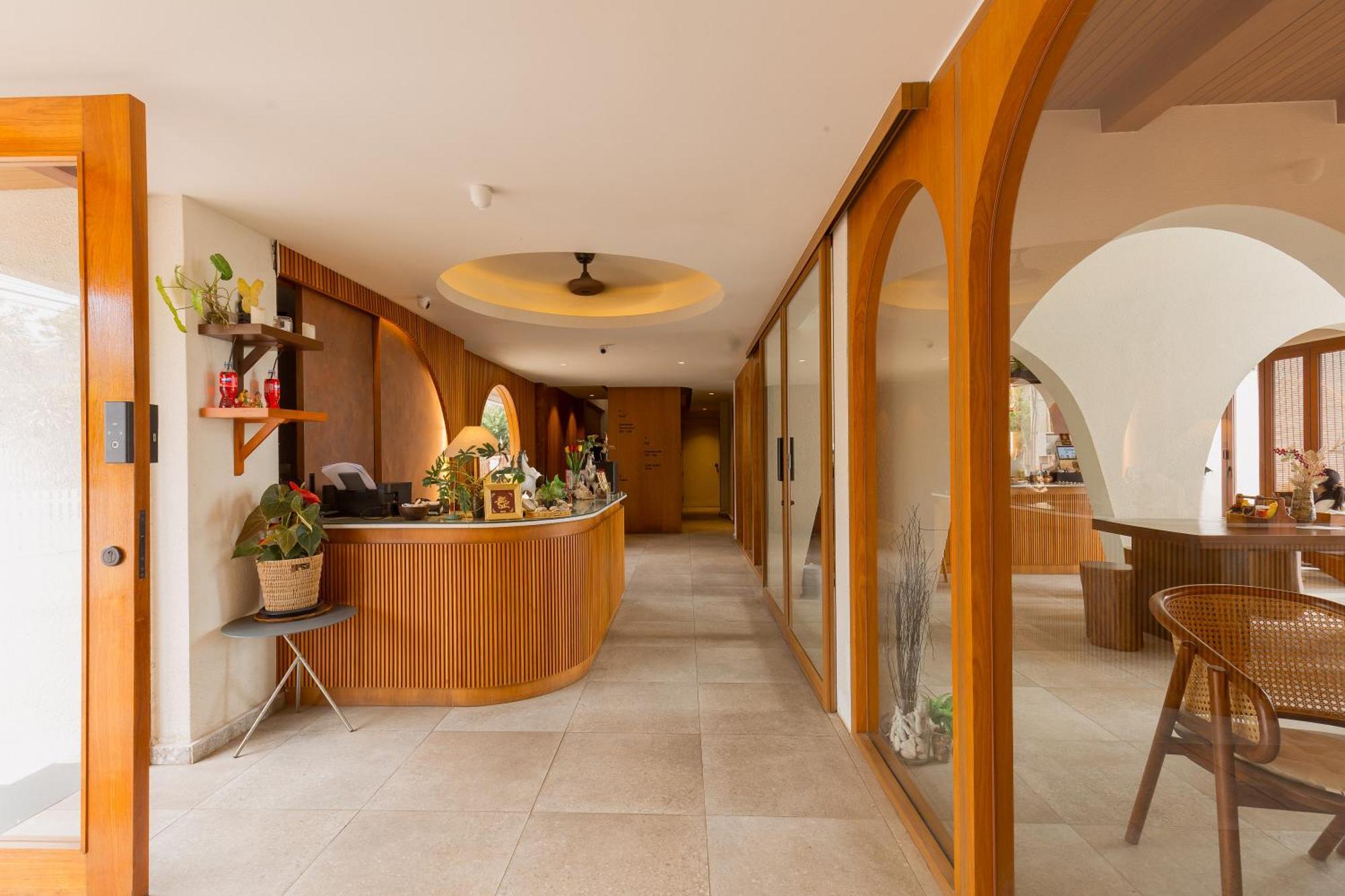Tasana Bar And Luxury Resort Ko Lan Bagian luar foto